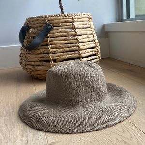 Soft, Woven straw hat.